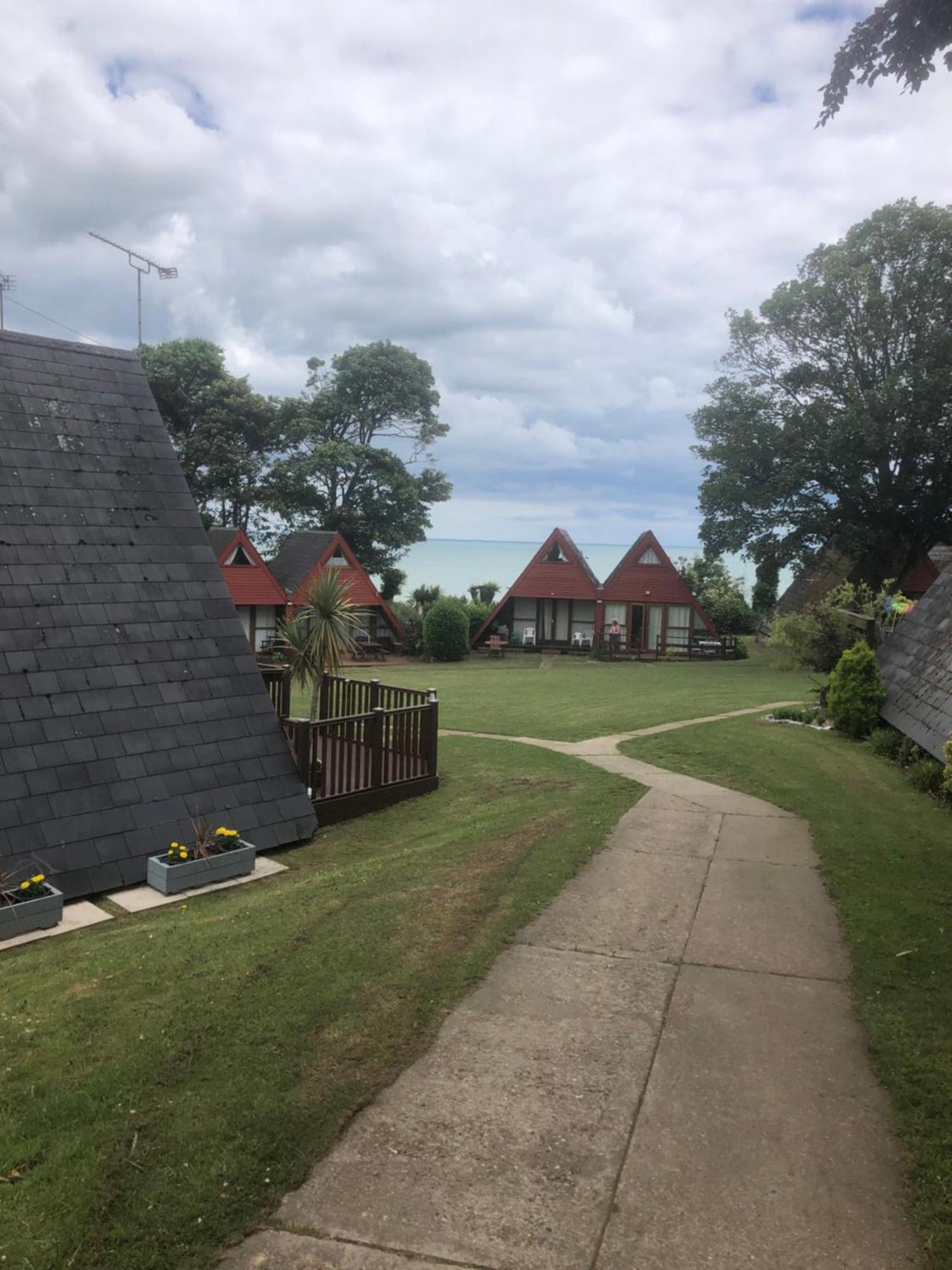 Chalet 47 By The Sea Kingsdown  エクステリア 写真